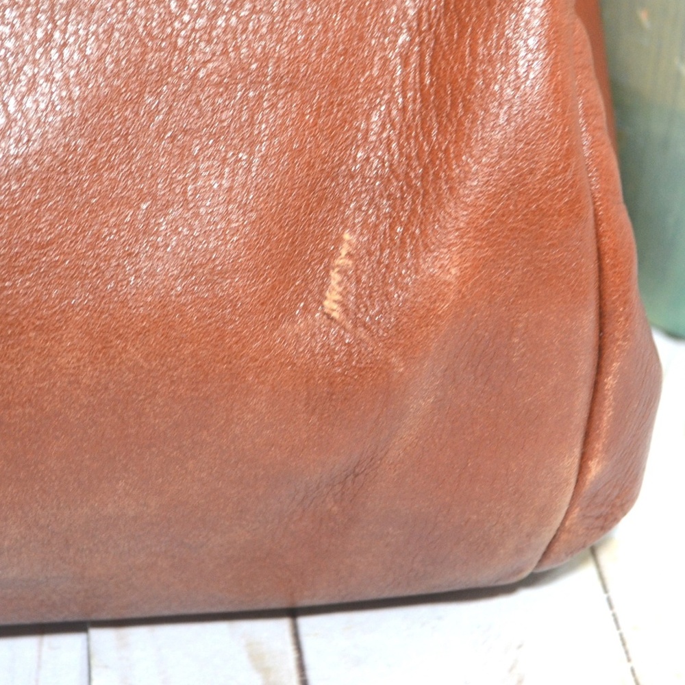 Coach 24621 Madison Phoebe Leather Shoulder Bag - Picture 2 of 7